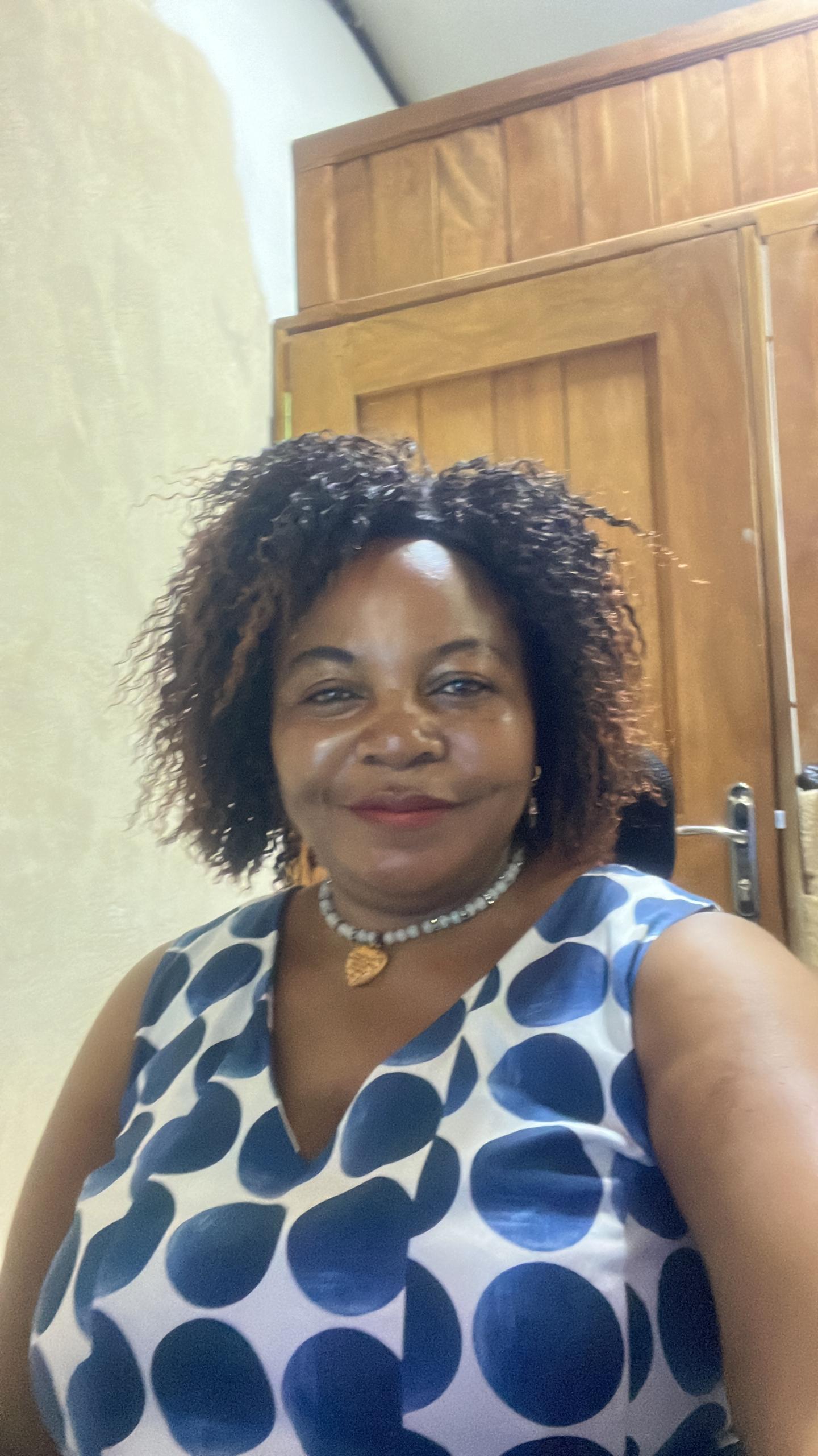 Mme Tabe